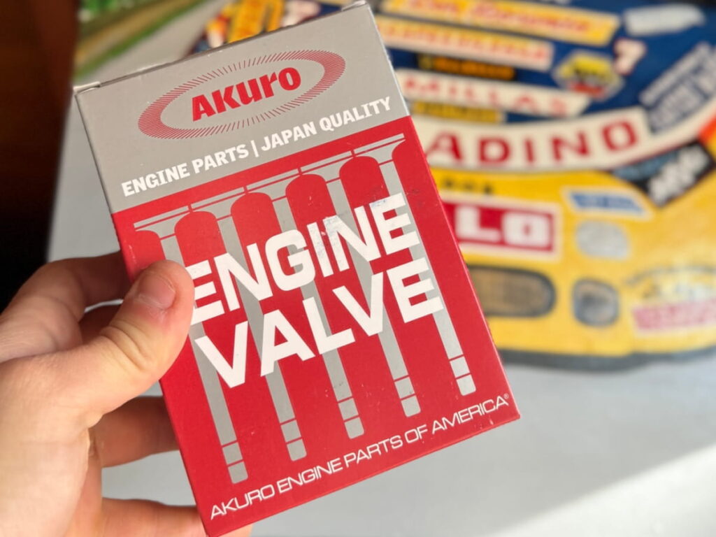 Válvula de Motor Akuro Engine Valve Japan Quality